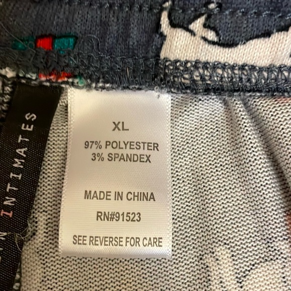 Dachshund holiday lightweight pajama bottoms. Size XL - Picture 6 of 8